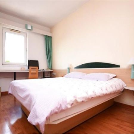 Motel Qingdao Jiaonan Renmin Road Business Street Екстер'єр фото